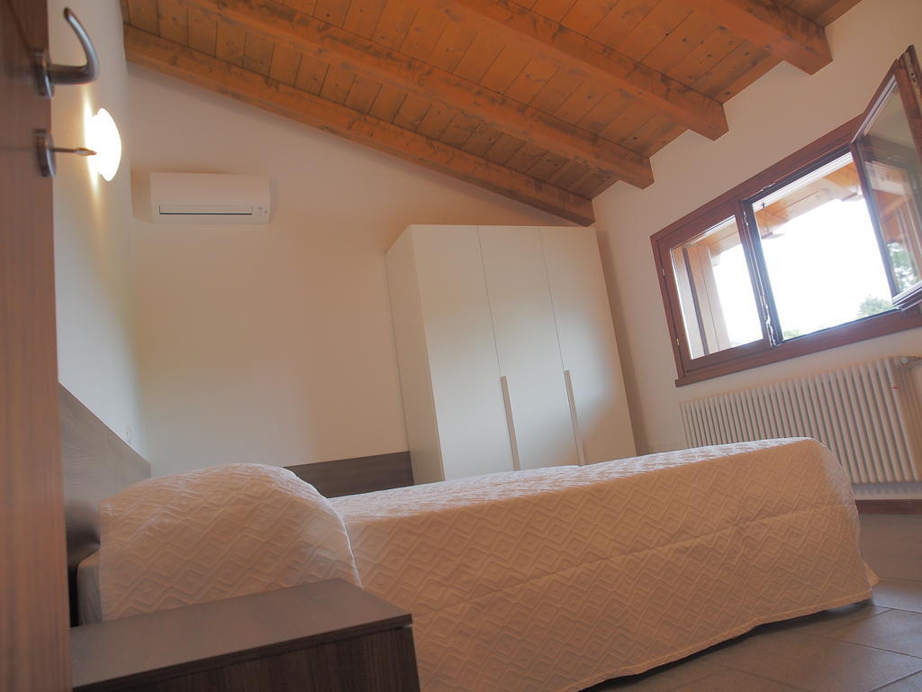 Alloggio Agrituristico Ai Tre Castelli Moruzzo Bilik gambar
